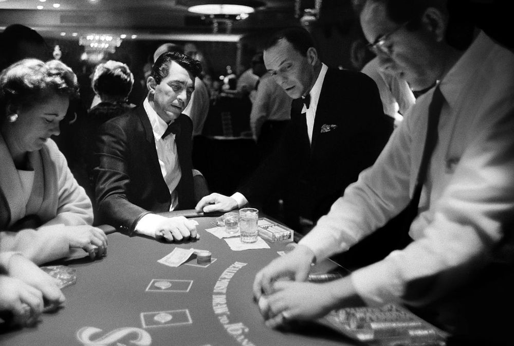 正版HHpoker官网官方